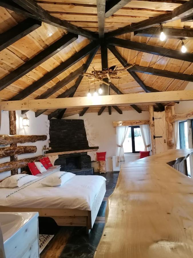 Căsuța Con Villa Fundata Exterior foto